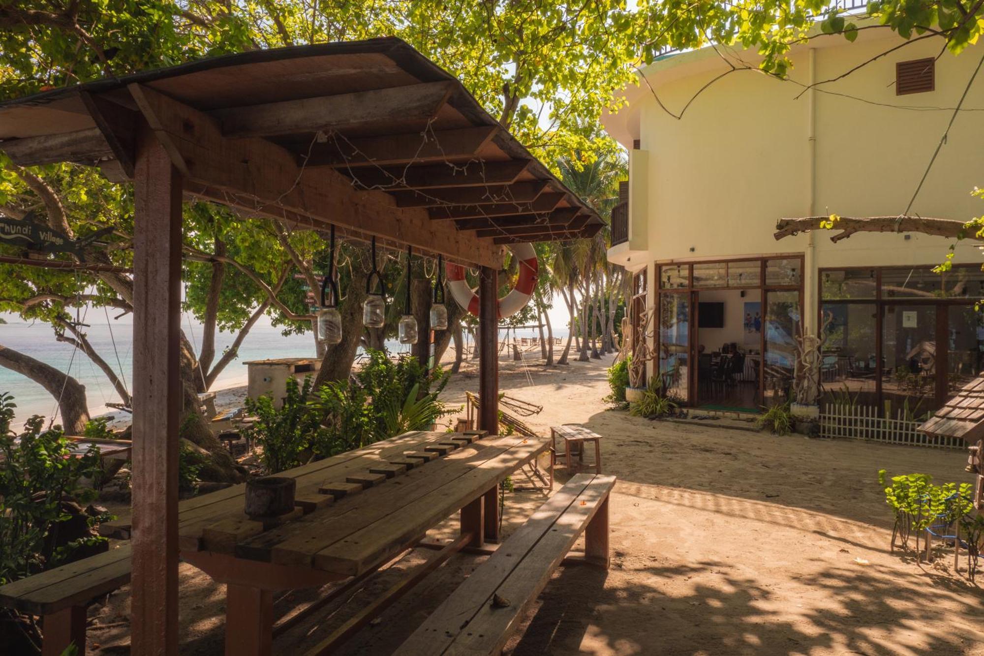 Thundi Village & Spa Maalhos (Baa Atoll) Exterior foto